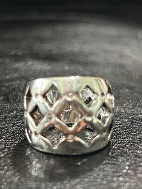 Premier Designs Silver Openwork Lattice Band Ring size 7